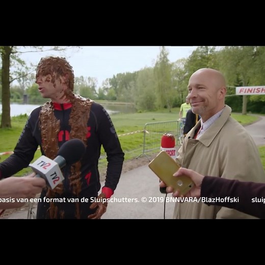 65K views · 470 reactions | Bloopers #funny #nhlmemes #memes #hockeymemes #film #humor #sluipschutters #comedy #humour | Humor Video | Facebook