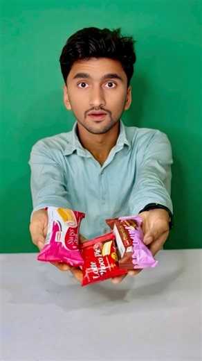 Roll Cack v/s Lotte Choco Pie Unboxing 🤩#shorts #shortsfeed #shortvideo #unboxing #chocopiecake
