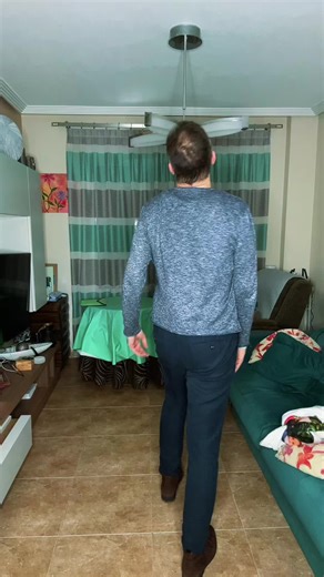 Vi tu foto por París… #trend #viaje #paris #crzfg #xyzbca