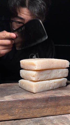 Knife Sharpness Test with Konjak Stack