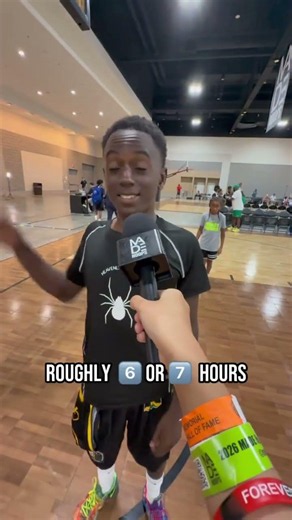 How far did you guys travel to America? 🇺🇸 🤔 #basketball #question #viral #trending #aau