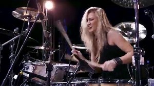 Hey Drum Family! Have you ever seen Hannah Ford-Welton play live in concent or at an educational drumming event? Hannah was the last drummer for the one and only Prince and she also plays with her own project, The Hannah Ford Band, as well as with bands PANDORUM, Bellevue Suite, 3rdeyegirl. Have you ever seen Hannah play at a drum educational event or live with a band? Here she is performing an original track that she wrote, produced and sang on called “Women’s Intuition” at the 2017 PAS Interna