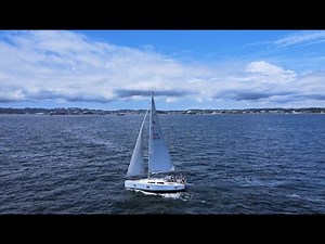 Drone view Sailing Aizy Bande Ⅱ(Hanse 388)
