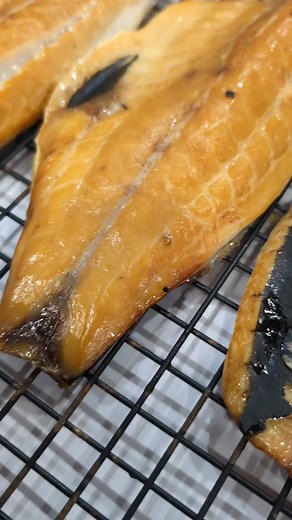 One of my 2 favourite smells to start the day, Ironbark Woodsmoke and of course coffee.. lots of coffee.. A lovely fresh batch of local Sea Mullet Fillets just coming out of the @heliasmoker ready to go to a customer in Coffs Harbour! We will have some for the shop hopefully Friday! #seafood #smokefisheverday #clarencevalley #coffscoast @coastandplateau | Naeco Blue Seafoods