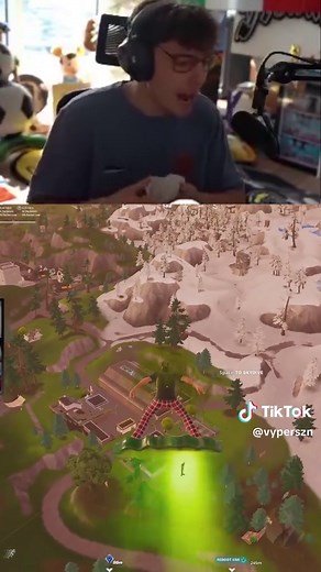 Jynxzi Asks Clix About His Pizza Incident — Fortnite Clip