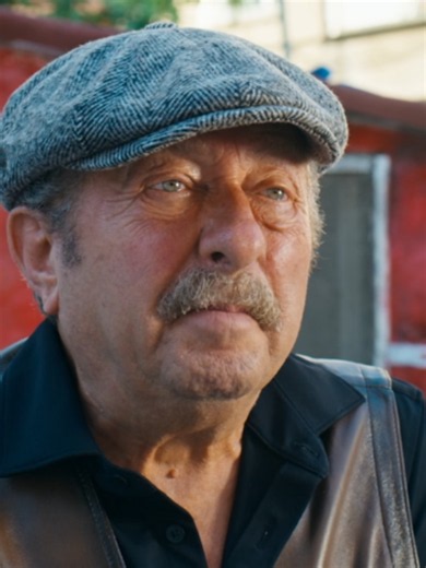 “Ben kendi kanımdan olmayanı sevmem.” #AltıÜstüİstanbul @atv #neizlesem #turkishseries #türkdizileri
