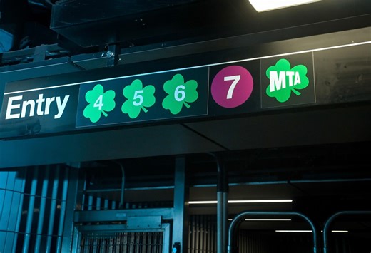 See it: MTA adds green shamrocks for St. Patrick’s Day