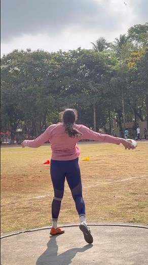 Discus rotation throw