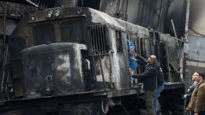Train crash kills at least 20 in Egypt