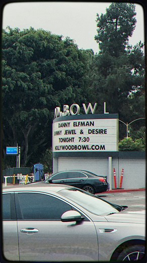 Can’t believe it’s been just over a week since #BBBB at the @hollywoodbowl. There’s nothing quite like performing in your home city on Dia De Los Muertos. Thank you Los Angeles for making me feel at home. And happy 11/11 to all! — @livenationla @blackinkpresents @kemlaura @ilanrubin @nilibrosh @stubassiebrooks @robinfinck @steve_bartek @sidney.hopson @dorothymicklea | Danny Elfman