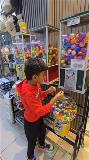 Surprise Ball machine Lucky Gift Adventure #surprisetoys #ballmachine #gift