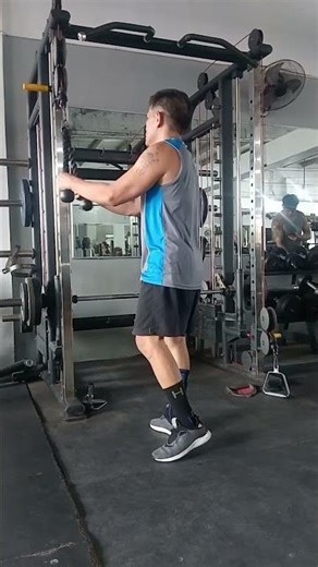 TRICEP CABLE MACHINE EXERCISE#shortvideo#TRICEP#CABLE#machine#exercise#bodybuilding#fitness#gym#asmr