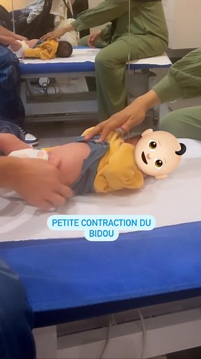 Séance pour un nourrisson 👶🏼 de 19 jours souffrant de constipation 🙌🏻 #osteopathy #babyosteo #lovemyjob #massage #coliquesdunourrisson | David Yaiche