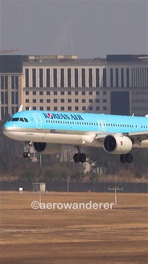 KOREAN AIR A321NEO landing at Seoul Incheon Airport #shorts #aviation #koreanair #a321 #landing