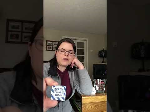 Bluing your laundry instead of bleaching