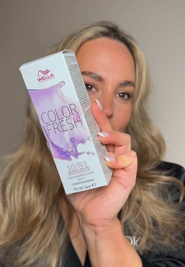 How to Tone Blonde Hair at Home Using Wella Products