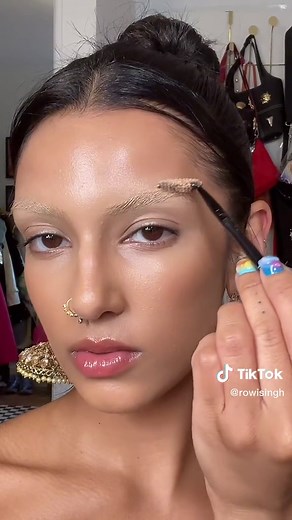 Glittery Bleached Brows Tutorial