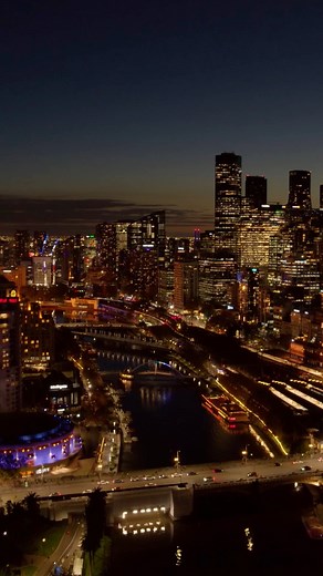 Night flight over Melbourne, Victoria ✨ | What's On Melbourne
