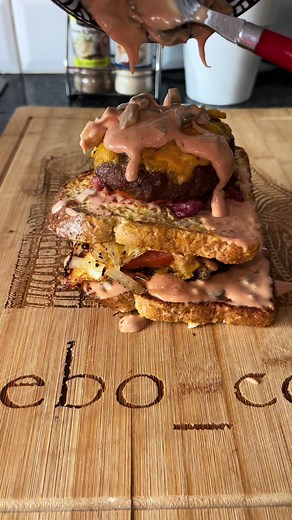 Delicious Dagwood Recipe: Spoil Your Friends with this Flavorful Dish