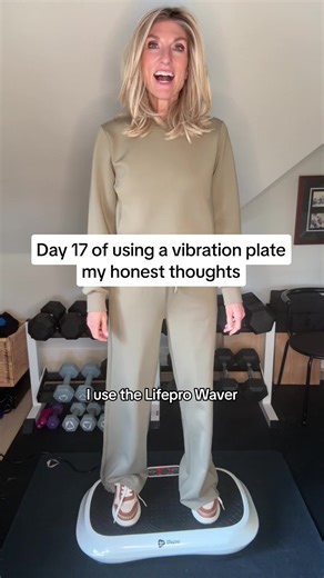 20 Minutes on the Waver = Serious Results Standing on the Lifepro Waver Vibration Plate for just 20 minutes delivers benefits that go way beyond what you'd expect. But honestly? What it does inside my body is the real game changer. ✅ Improves circulation Gets blood flowing all the way to my hands and feet (cold hands and feet club, solved). ✅ Supports recovery I use it after tough workouts to ease soreness and help my muscles bounce back faster. ✅ Lymphatic drainage This one's my favorite. Withi