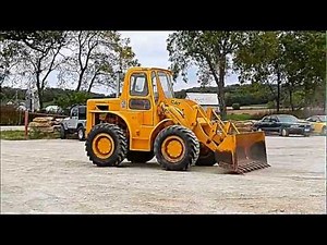 Cat 922B @ Ferguson Equipment and Trailer Sales, Dover, MN