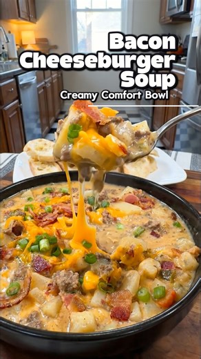 🥓🧀 Bacon Cheeseburger Soup (Creamy Comfort Bowl • Cheesy & Hearty • Better Than Takeout) This Bacon Cheeseburger Soup tastes exactly like a loaded cheeseburger — only warmer, creamier, and spoon-worthy. Savory ground beef, crispy bacon, tender potatoes, and a rich, cheesy broth come together in one pot of pure comfort. It’s thick, filling, and guaranteed to disappear fast. If you love burgers and cozy soups… this one’s a no-brainer 🤍 ⏱️ Recipe Details Prep Time: 15 minutes Cook Time: 35 minut