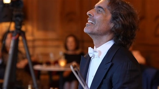 Carlo Ponti and the Los Angeles Virtuosi Orchestra performing the fiery conclusion of the complex double fugue ending W.A. Mozart's Adagio and Fugue in C Minor, K.546, at their 2025-26 season opening performance at The California Club. Ever reminding us of Mozart's inexhaustible creativity and genius. | Carlo Ponti