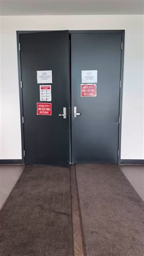 11K views · 4K reactions | Just me & my walk!!! And BTW, it’s always a fashion show on #BeyondTheGatesCBS Hair: @hairbywankaya Face: @sunshani_mua Styling: @jeresa_featherstone #fashion #instafashion #walk #runwaywalk | Daphnee Duplaix Heiberg | Facebook