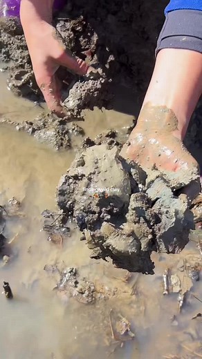 🏺 wild clay foraging