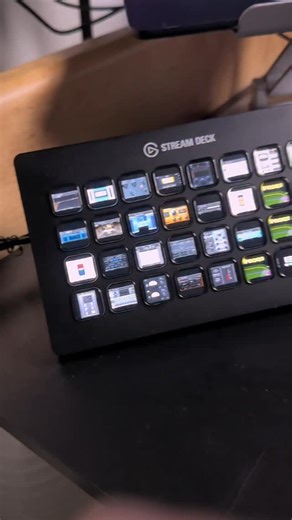 STREAM DECK - Pode ser uma ferramenta excelente para produtividade. O Bom que é possível usar o celular para rodar o aplicativo do Stream Deck. #métodomsr #mixagem #masterização | Vital Leão