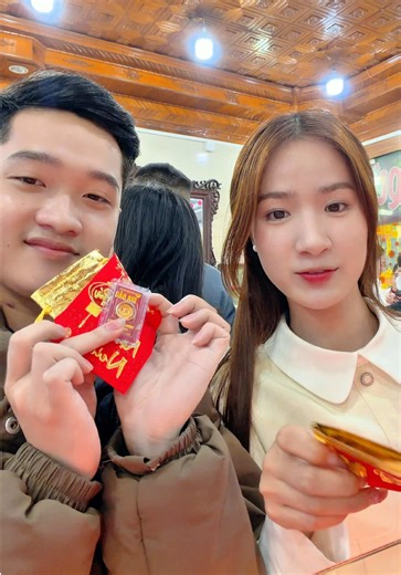 Mini Vlog Ngày Thần Tài: Truyền Thống và Ý Nghĩa