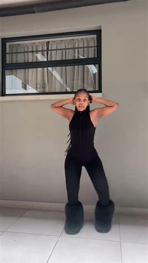 Amapiano Groovist Goes Viral! Head Movement Dance Challenge 2026 | Ez.Maestro 🔥