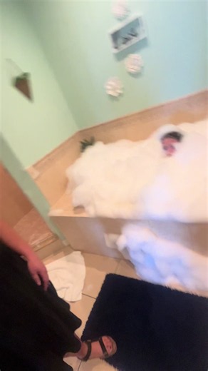 Throwback #bubblebath | Bubble Bath Opi