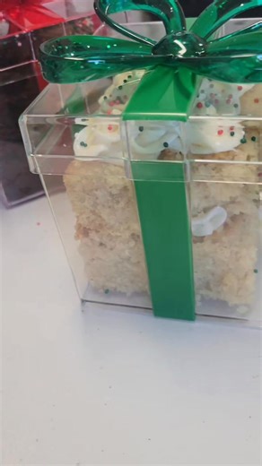 Christmas Menu 🎄 Also on the menu will be our popular christmas cake boxes! Customers enjoy these so much as an addition to their holiday table settings, or individual portions for your family to just grab and go. *** Limited number of boxes, so order before the cut off dates, please. Menu will be posted tomorrow with pricing of all items😊 #christmasseason2025 | Nora Lee's Scratch Bakery