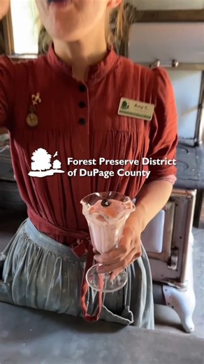How to make raspberry ice cream by hand in the 1890s..!!#icecream #foodcooking#bestfood#fruit#shorts