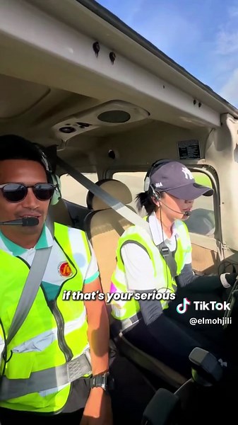 Unveiling the Thrilling World of Aviation with Pilot Training Videos