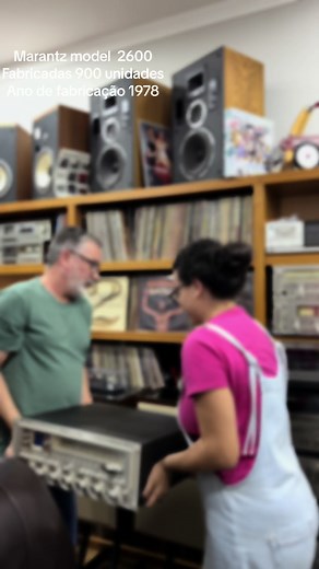 Marantz Model 2600 - Vintage Hi-Fi Amplifier from 1978