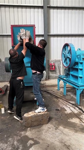 #Box-type crusher #Construction waste crusher#construction waste recycling #construction waste