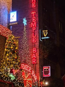 Snippets From Dublin 💚 #dublincity #Dublin #Ireland #Christmas | In Ireland
