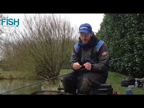 FISHING TIPS - HOW TO HOOK WORMS