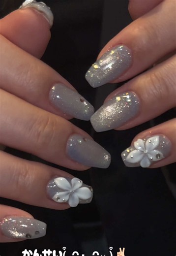 #お花ネイル #マグネットネイル #プルメリアネイル #夏ネイル #CapCut