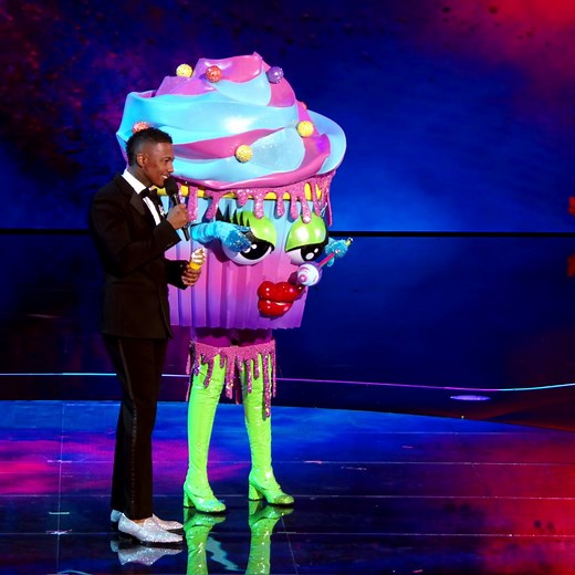 1M views · 9.4K reactions | We're getting a single serving of Cupcake! 療 Watch the latest episodes now: fox.tv/themaskedsingerfb_604 | The Masked Singer | Facebook
