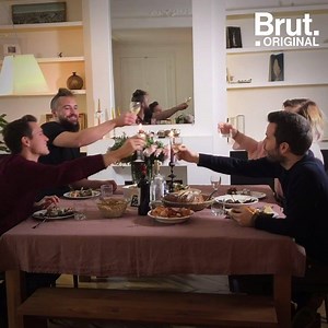 732K views · 1.6K reactions | Tuto : Comment faire un Noël plus écolo. ✨ Du repas aux décorations, en passant par les cadeaux. Voici quelques idées pour passer de bonnes fêtes sans négliger la planète. | Brut nature FR | Facebook