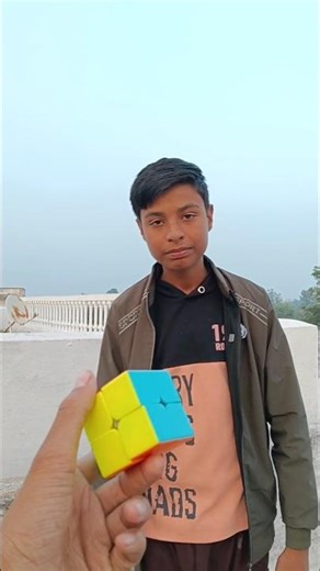 Can I Solve This 2x2 Rubik’s Cube in Under 10 Seconds 🤯 #rubikscube #shorts