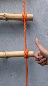 Coolest rope hitch knot. #slippedhitch #endropeconnection #truckerhitches #stringlinehitch #woodbundlehitch #ropeladderknot #lashingknot #knotdiy #ropetip #RopeDIY | Millie