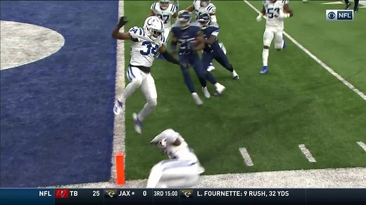 Derrick Henry refuses to go down on physical 13-yard TD