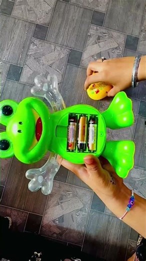 Dancing frog #trending #toys #shorts