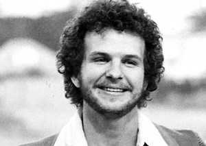 America Co-Founder Dan Peek Dies at 60 │ Exclaim!