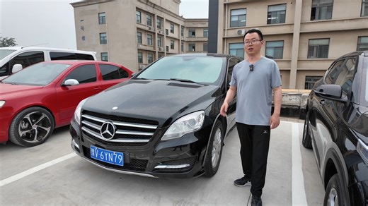 更像轿车的MPV，奔驰R320静态体验