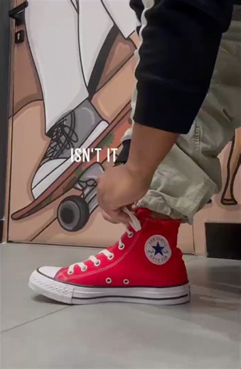 “Classic Red Converse On Feet ❤️👟 | Still The Best?”#youtubeshorts #shorts#trending #converse